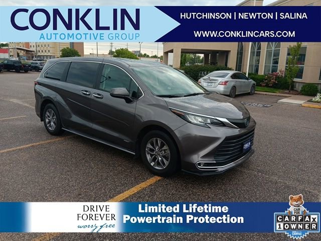 Used 2021 Toyota Sienna XLE