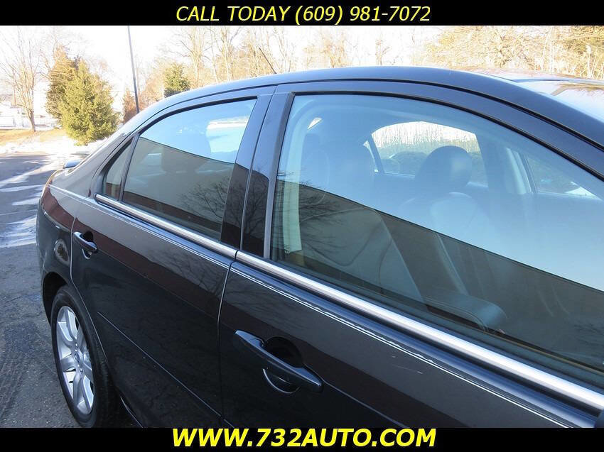 Used 2011 Mercury Milan Premier w/ Moon & Tune Pkg image 24