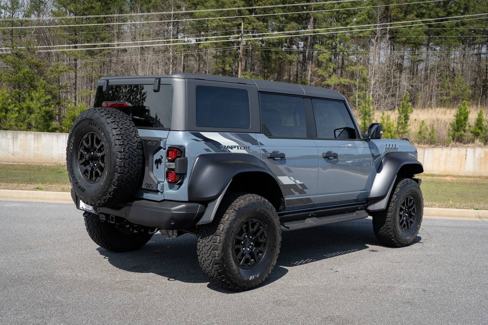 Used 2023 Ford Bronco Raptor image 24