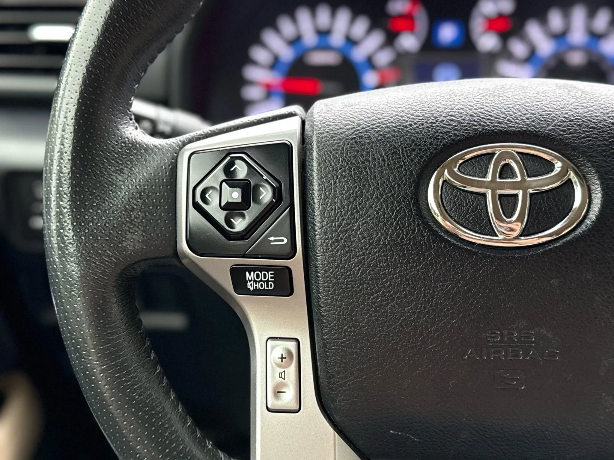 Used 2019 Toyota 4Runner SR5 image 32