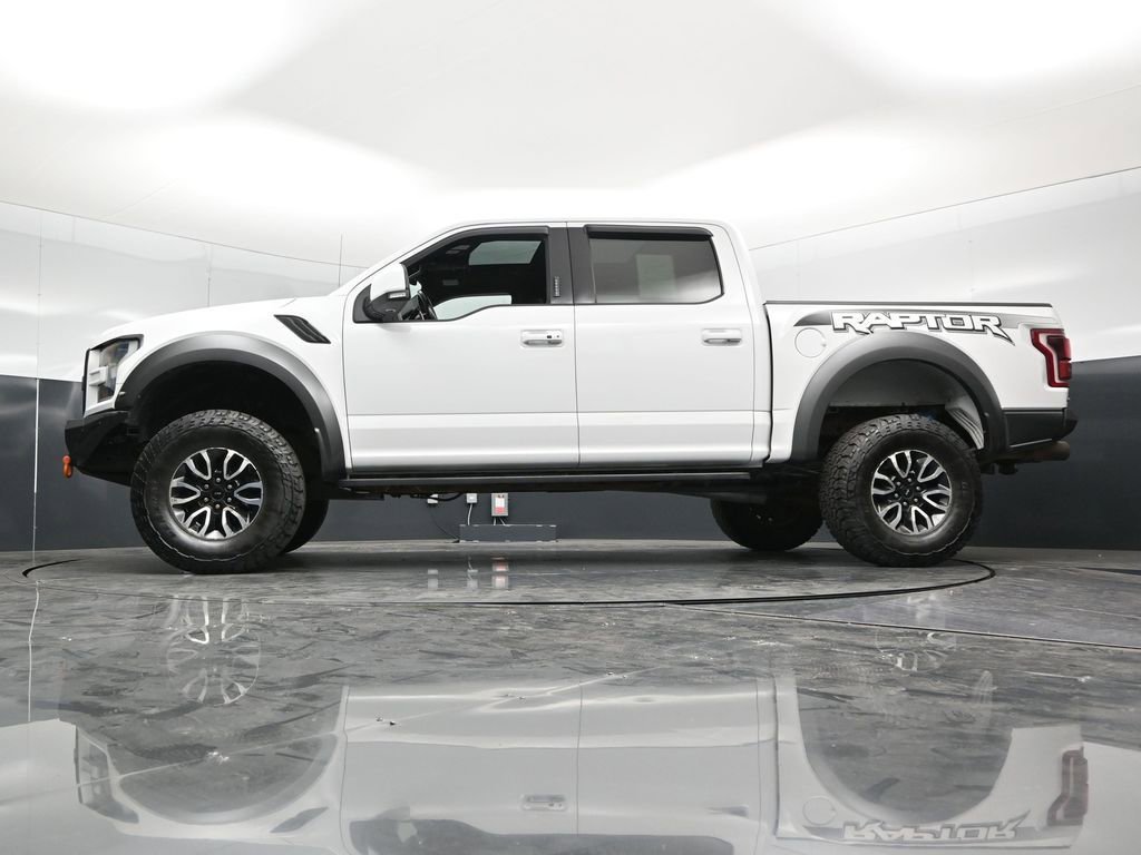 Used 2018 Ford F150 Raptor w/ Equipment Group 802A Luxury AWD/4WD image 57