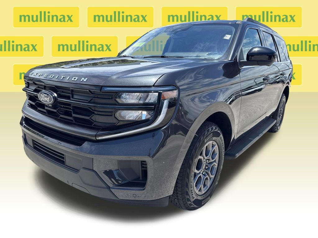 Used 2025 Ford Expedition Active RWD image 10