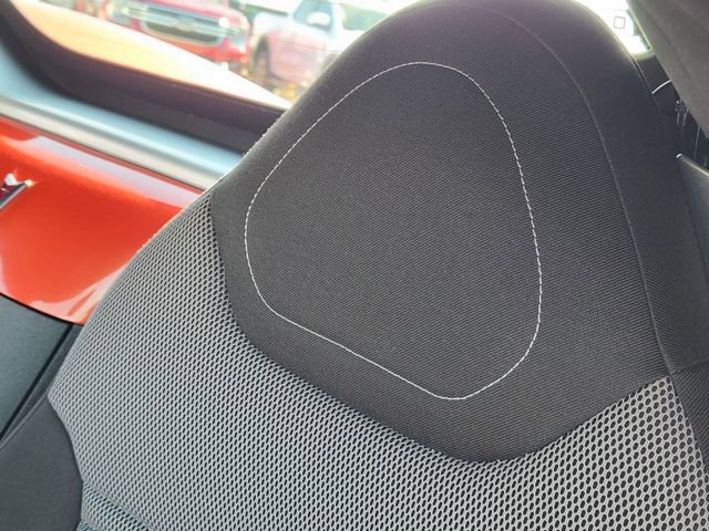 Used 2008 Pontiac Solstice Base w/ Preferred Package image 15