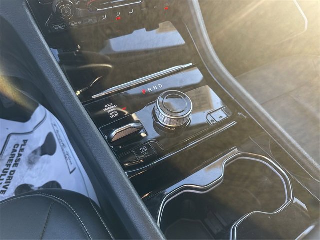 Used 2022 Jeep Grand Cherokee Limited 4xe image 21