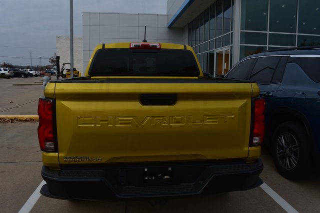 Used 2023 Chevrolet Colorado Z71 w/ Z71 Convenience Package 2 image 5