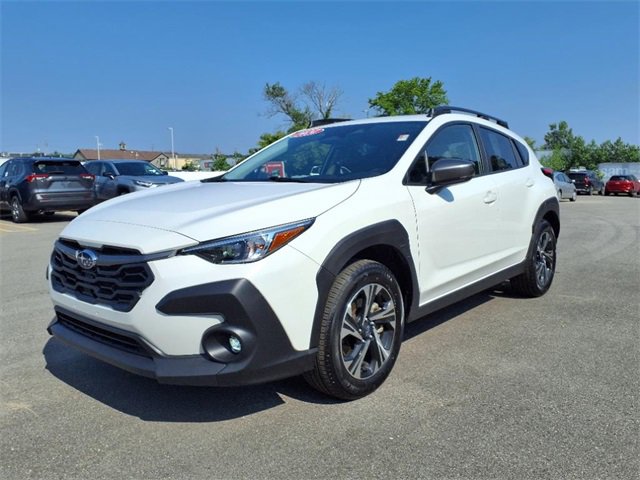 Used 2024 Subaru Crosstrek 2.0i Premium image 3