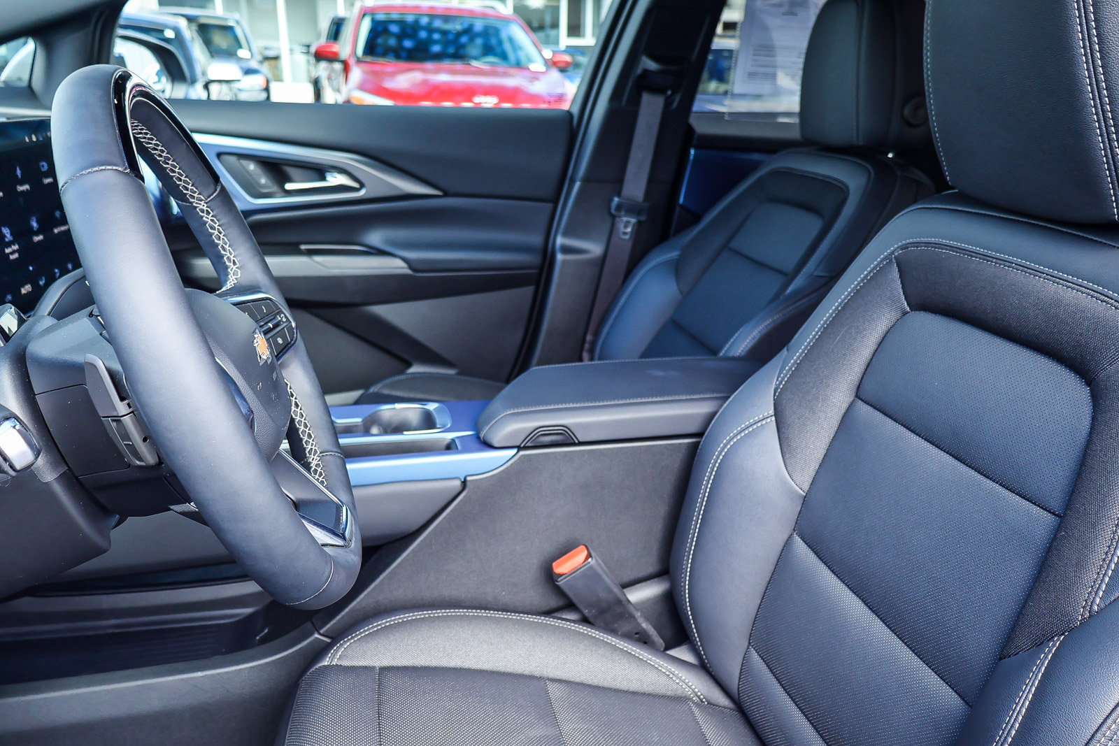 Used 2024 Chevrolet Equinox EV LT w/ Active Safety Package 3 AWD/4WD image 15