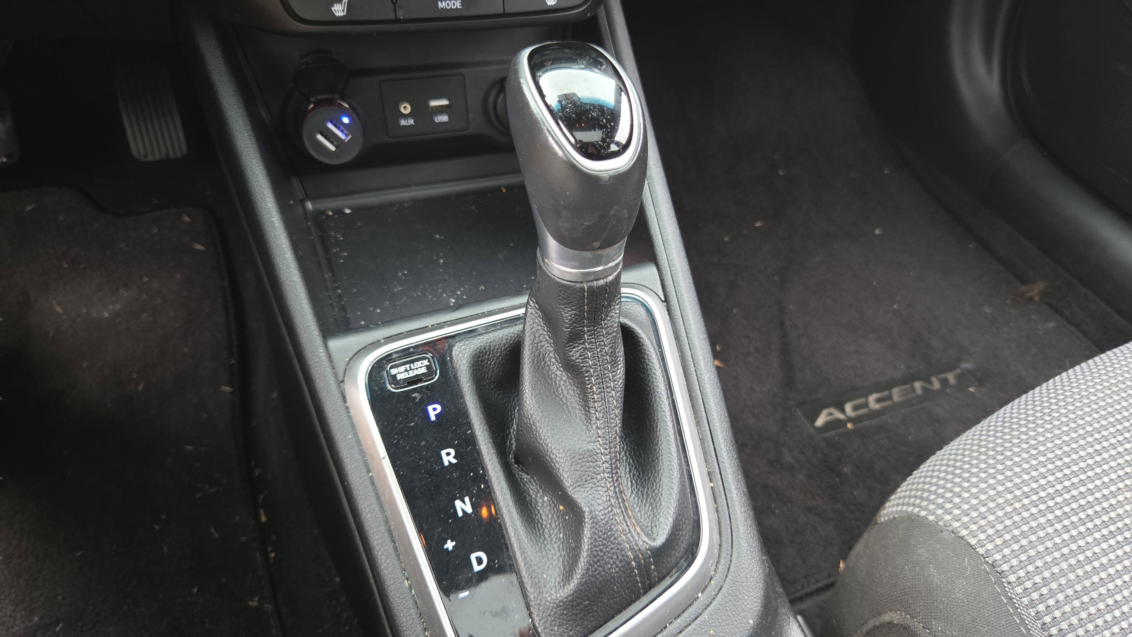 Used 2018 Hyundai Accent Limited image 23