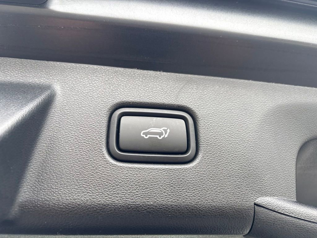 Certified 2025 Hyundai Tucson SEL FWD image 9