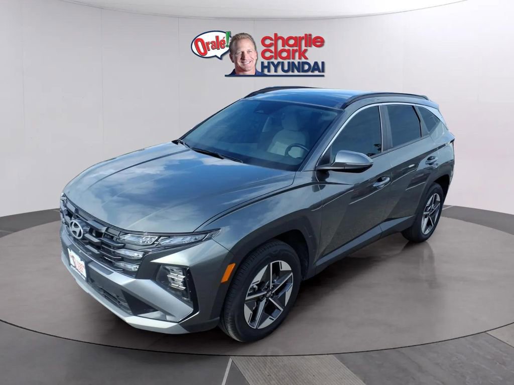 Used 2025 Hyundai Tucson SEL AWD/4WD image 1