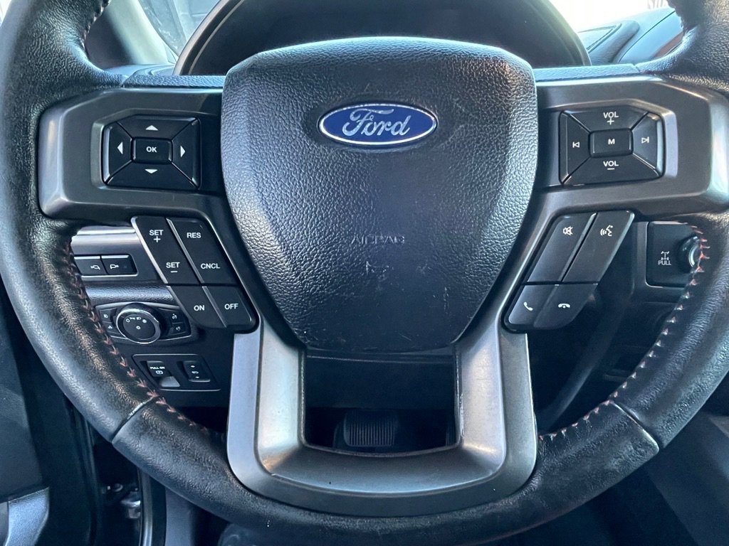 Used 2018 Ford F150 Lariat w/ Equipment Group 502A Luxury AWD/4WD image 33