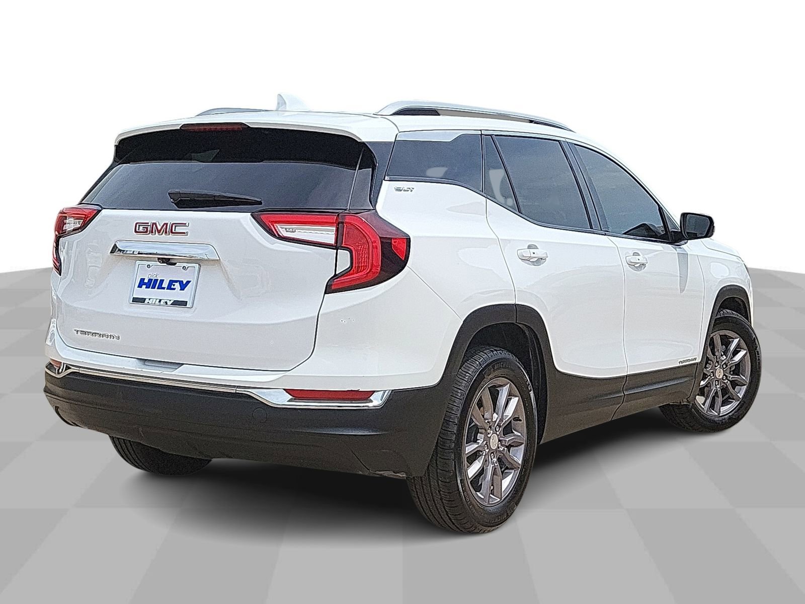 Certified 2023 GMC Terrain SLT image 8