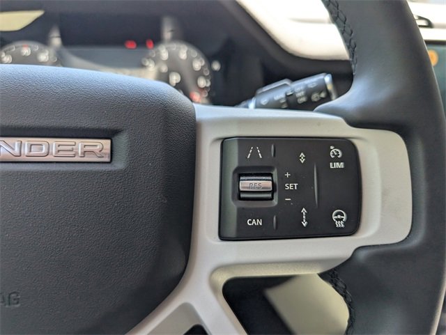 Used 2025 Land Rover Defender 110 S image 22