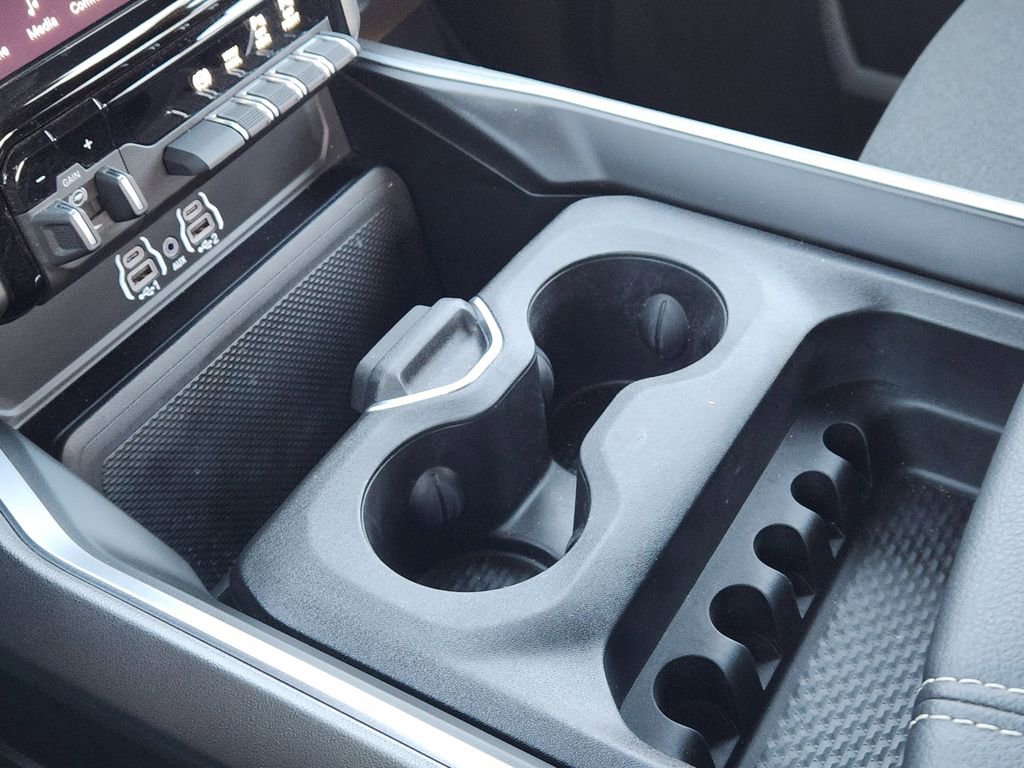 Used 2025 RAM 2500 Lone Star image 19