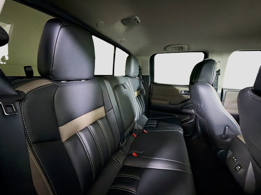 Used 2022 Nissan Frontier SV RWD image 27