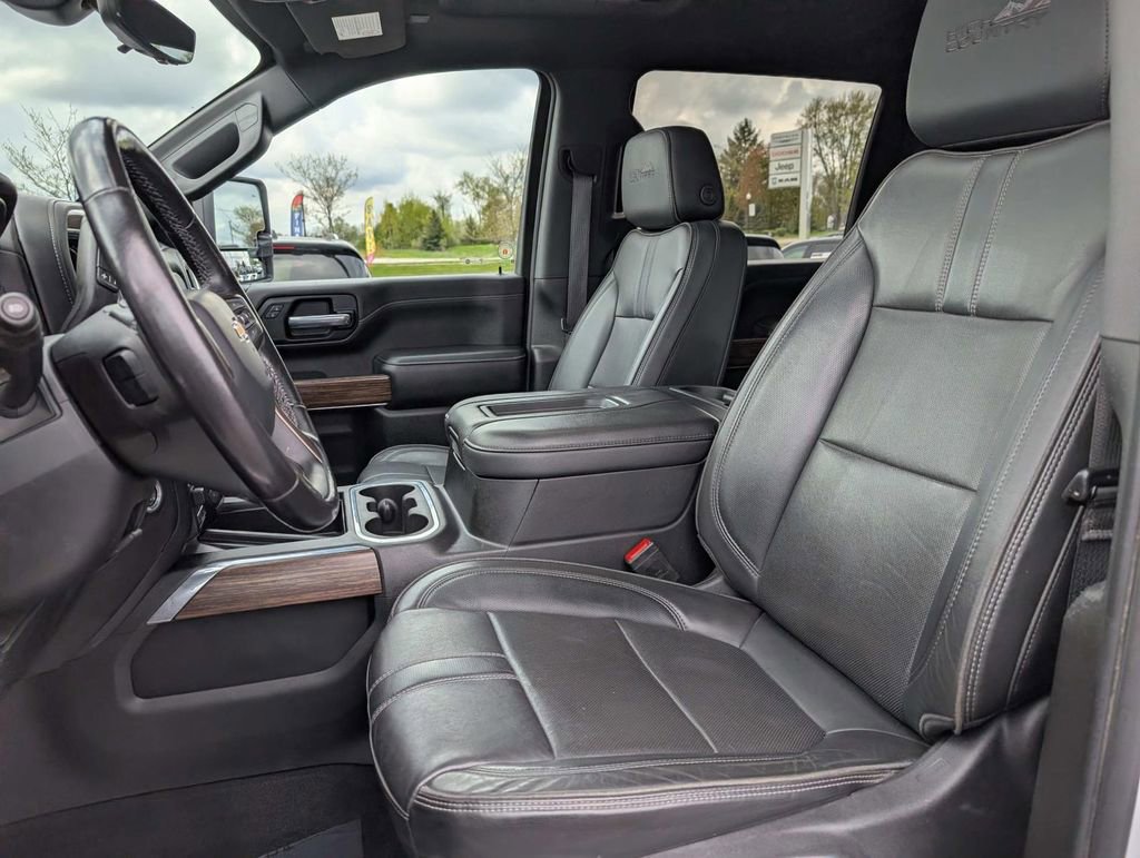 Used 2021 Chevrolet Silverado 2500 High Country w/ Z71 Off-Road Package AWD/4WD image 15