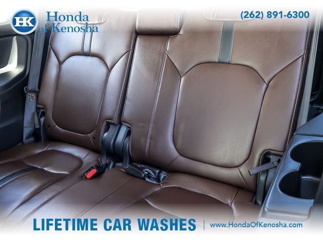 Certified 2025 Honda Pilot Elite image 13