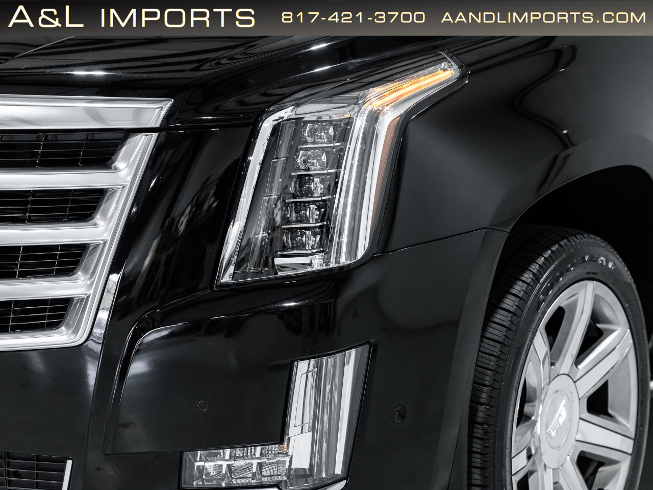 Used 2019 Cadillac Escalade Luxury AWD/4WD image 24