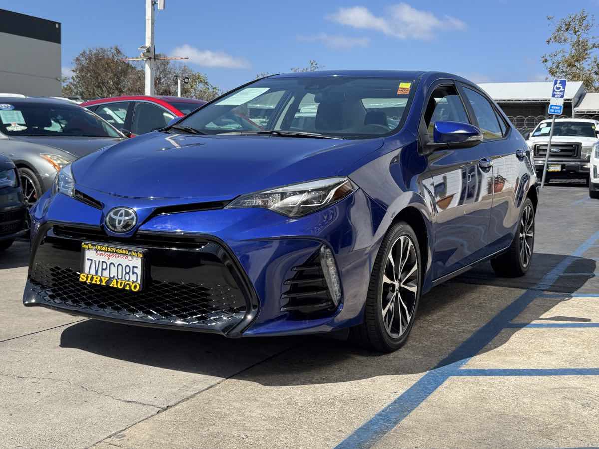 Used 2017 Toyota Corolla SE FWD image 4