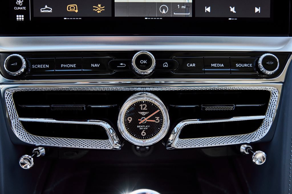 Used 2022 Bentley Flying Spur W12 AWD/4WD image 76