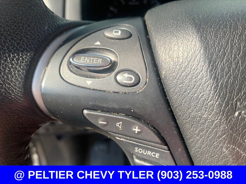Used 2017 Nissan Pathfinder Platinum FWD image 21
