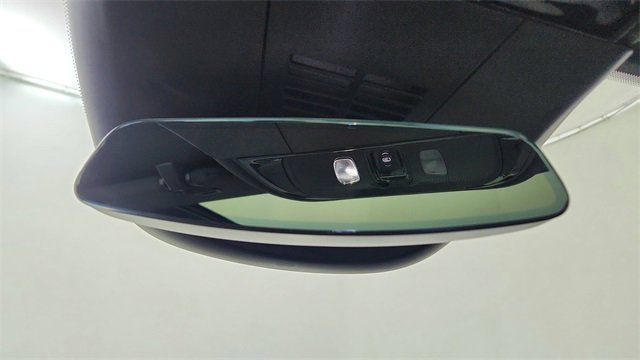 Used 2024 Cadillac Lyriq Luxury image 58