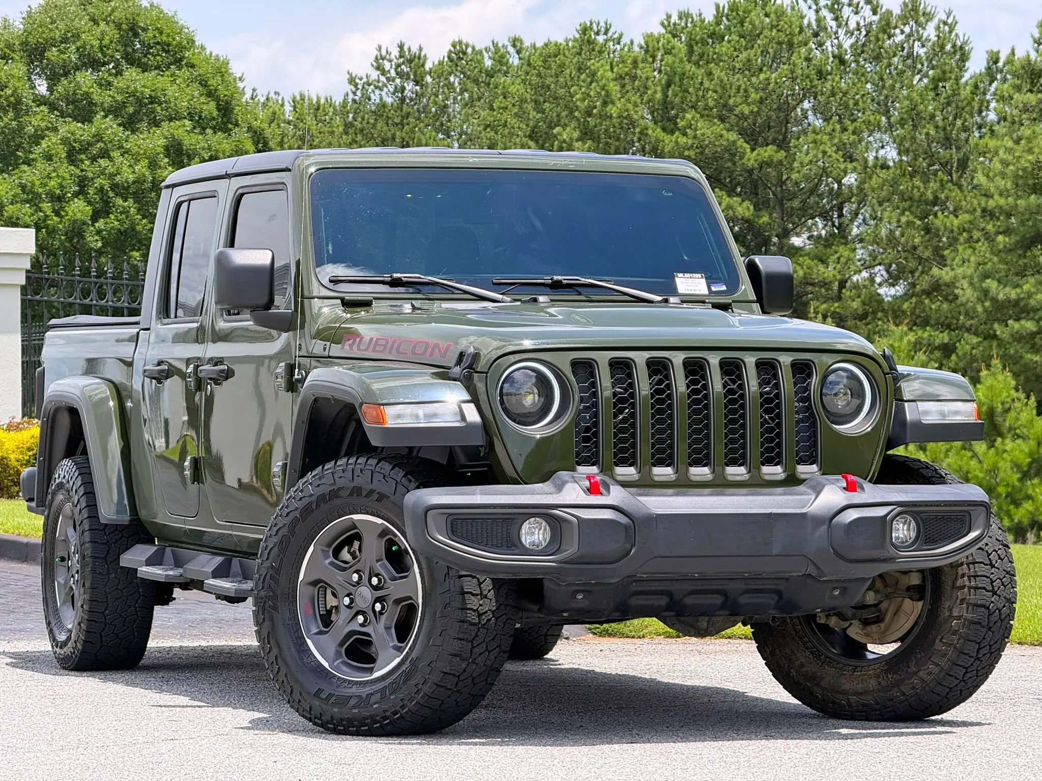 Used 2021 Jeep Gladiator Rubicon w/ Trailer Tow Package AWD/4WD image 4