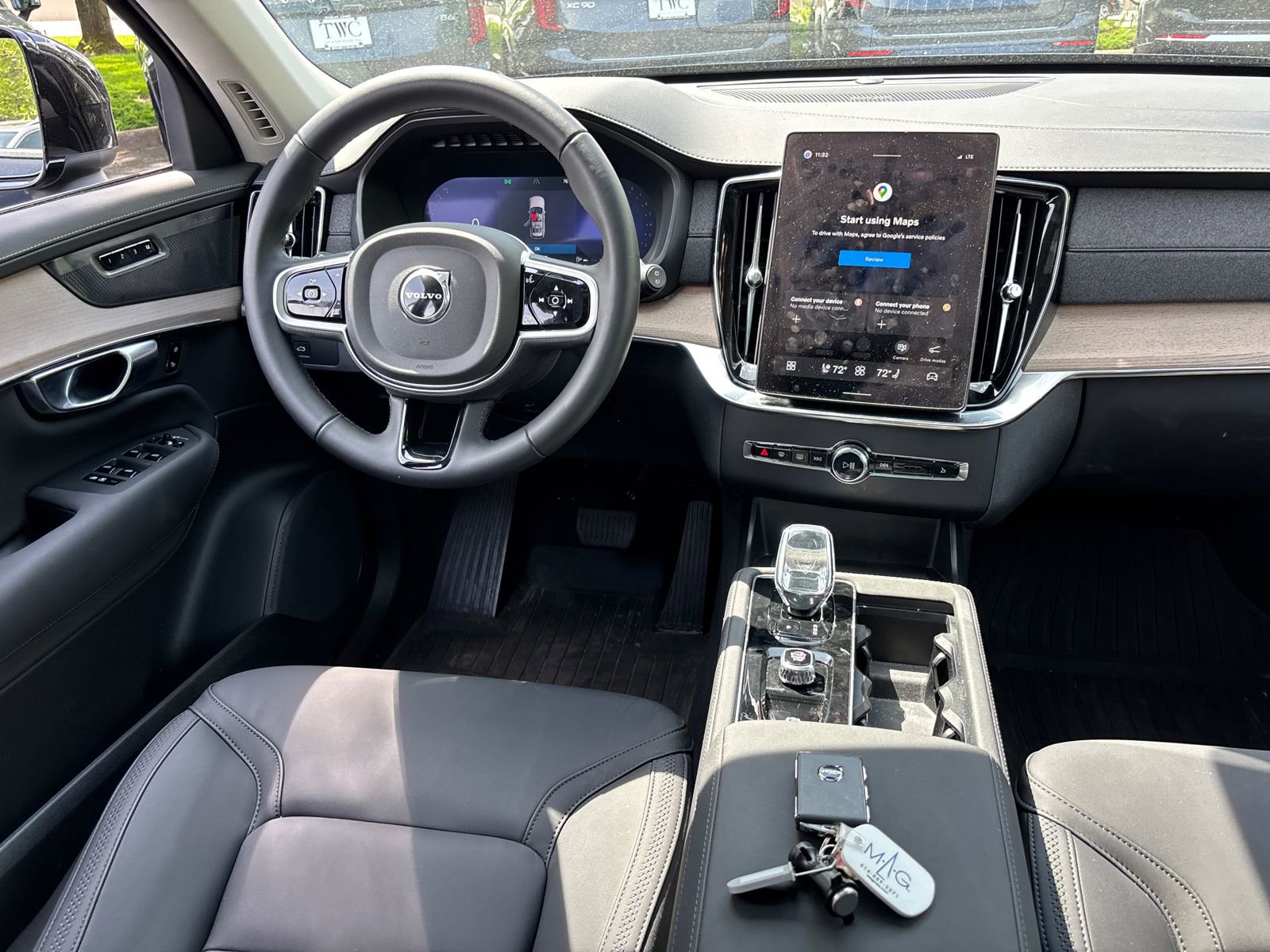 Used 2026 Volvo XC90 B6 Plus w/ Protection Package Premier AWD/4WD image 29