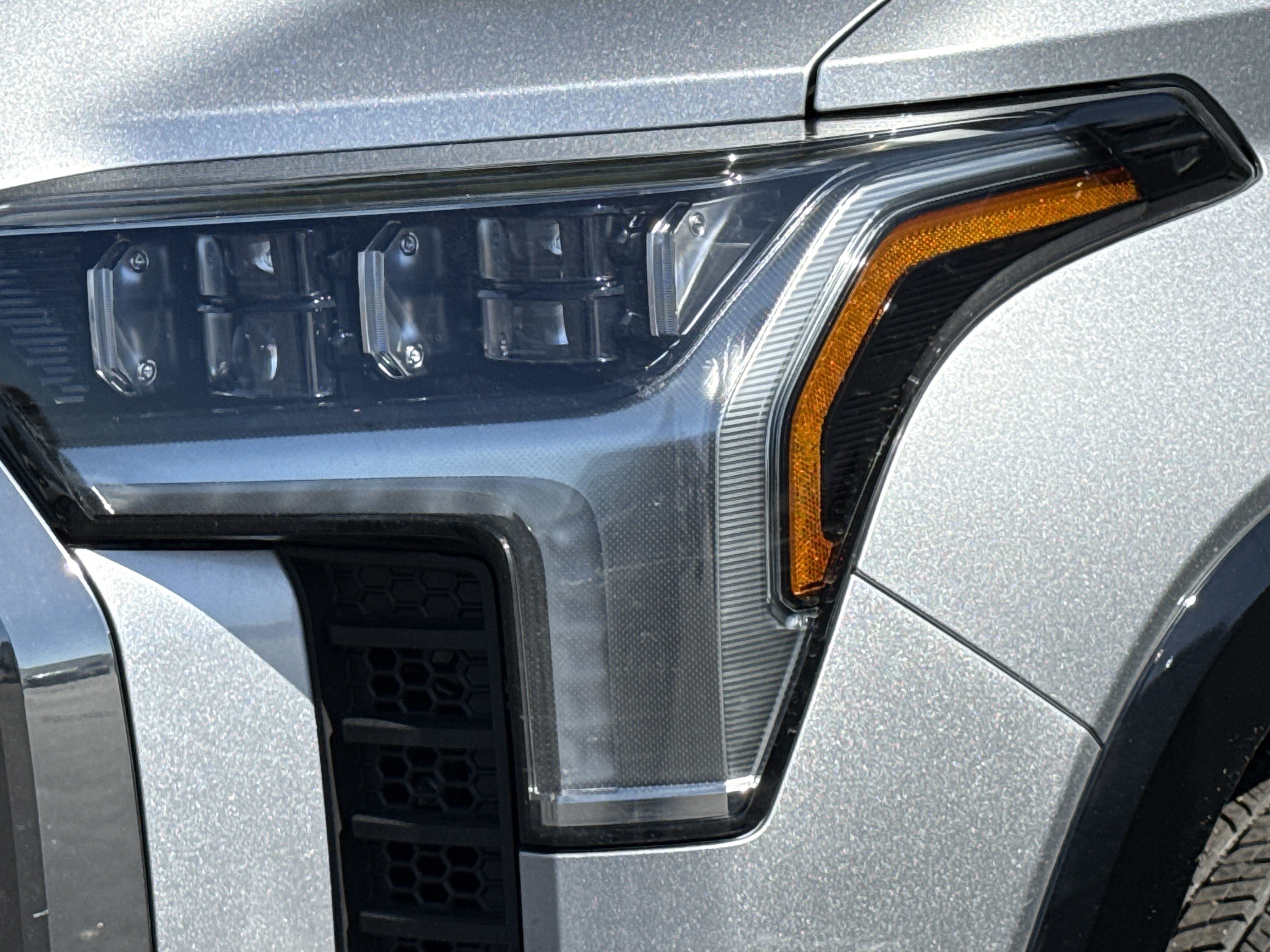 Used 2025 Toyota Tundra Platinum image 41