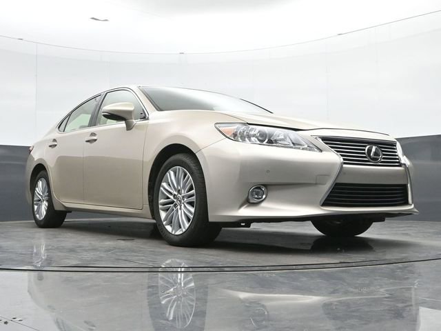 Used 2014 Lexus ES 350 w/ Luxury Package image 10