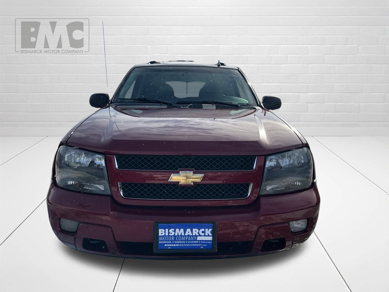 Used 2009 Chevrolet TrailBlazer LT w/ Sun And Sound Package image 2