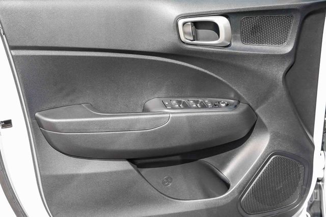 New 2026 Hyundai Venue SEL image 25