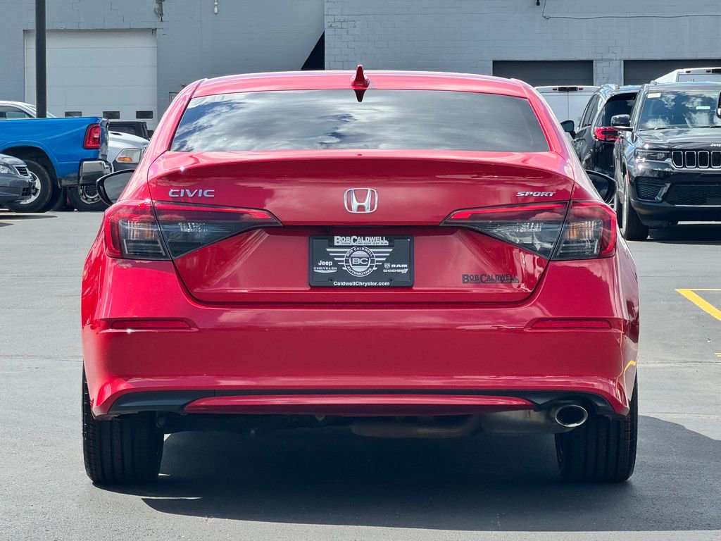 Used 2023 Honda Civic Sport image 11
