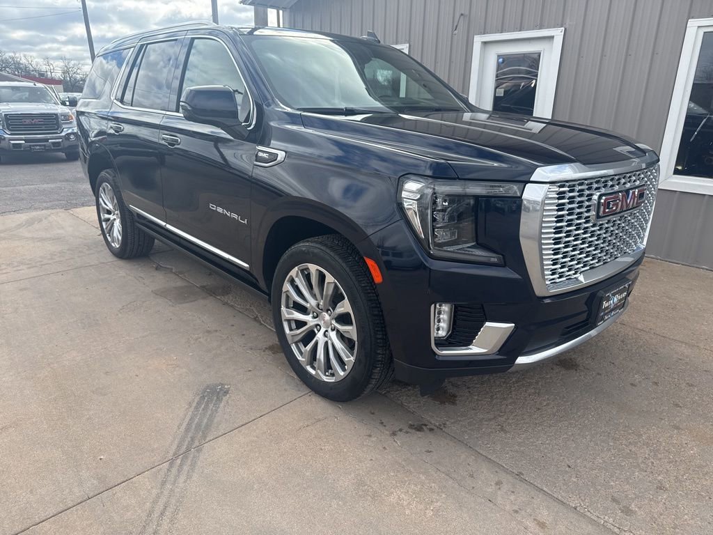 Used 2023 GMC Yukon Denali image 1