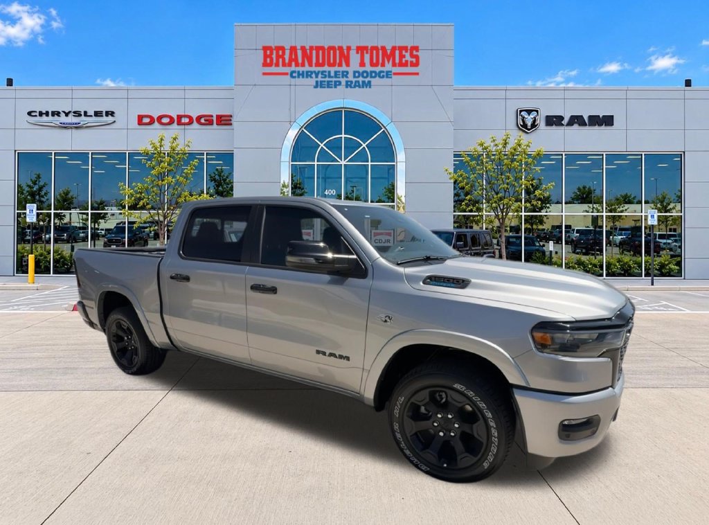 Used 2026 RAM 1500 Lone Star AWD/4WD image 2