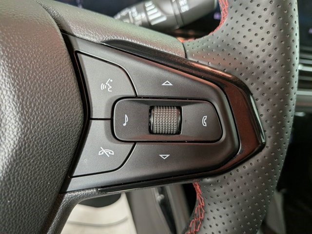 Used 2025 Chevrolet TrailBlazer RS image 25