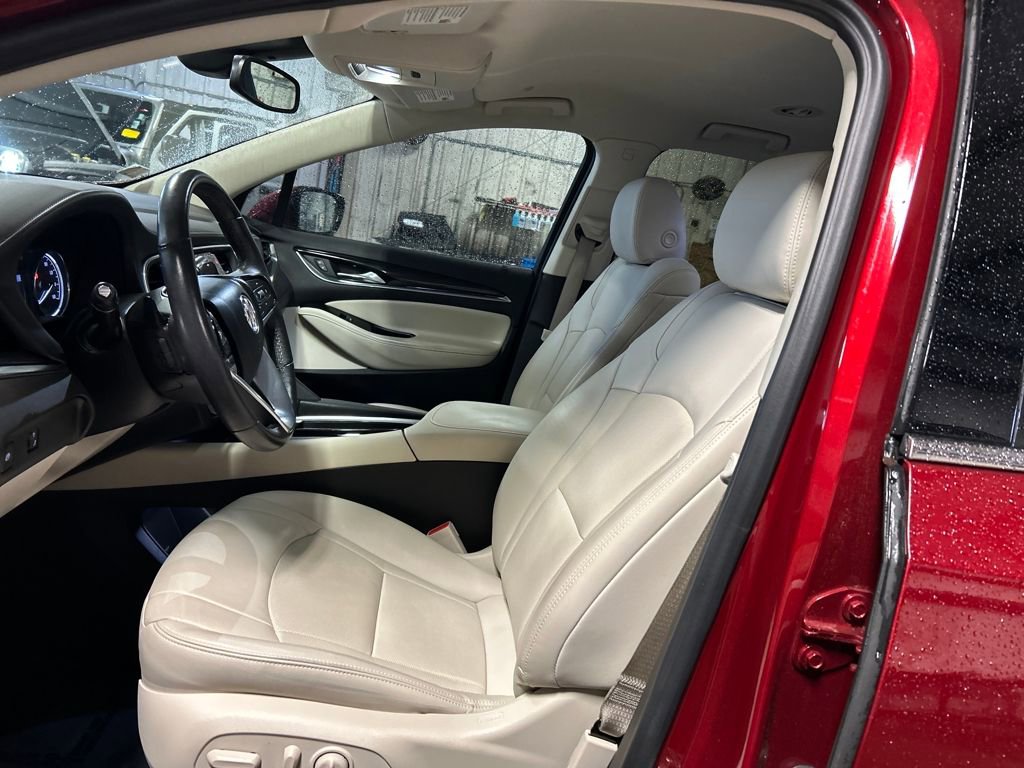 Used 2023 Buick Enclave Essence w/ Sport Touring Edition image 16