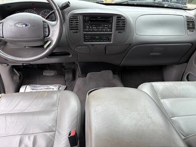 Used 2003 Ford F150 Lariat image 11