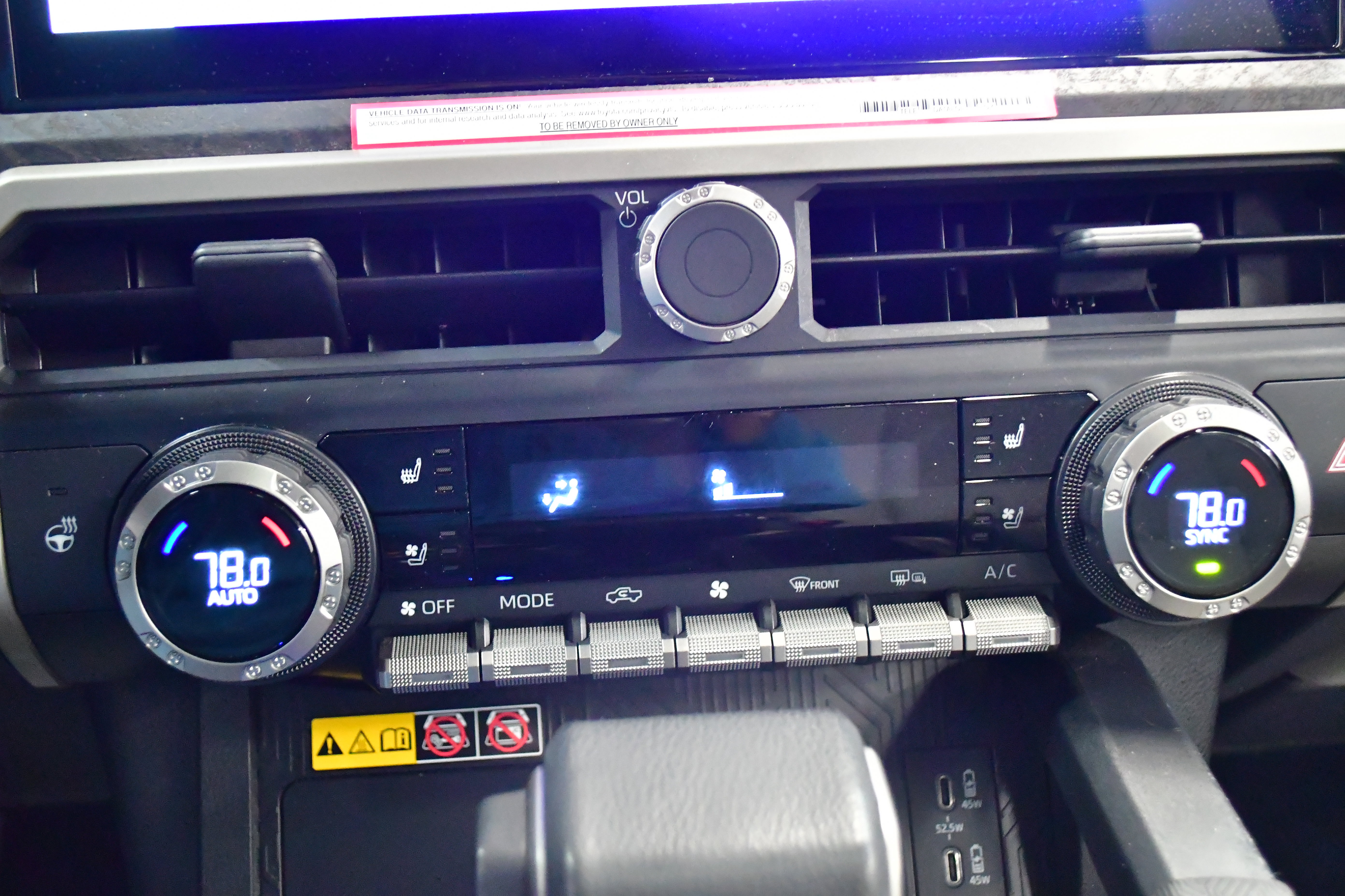 Used 2024 Toyota Tacoma Limited w/ Limited Package (LT) image 53