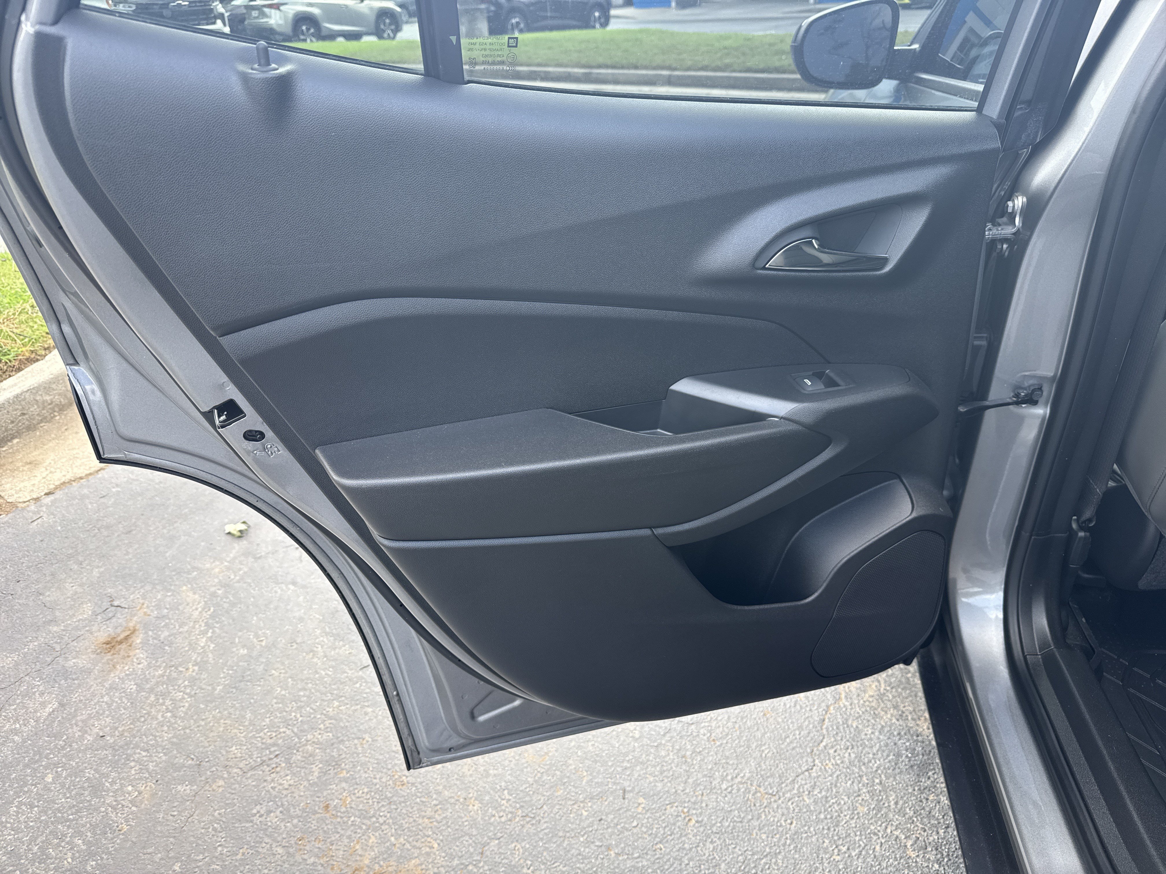 Used 2024 Chevrolet Trax ACTIV w/ Driver Confidence Package FWD image 21
