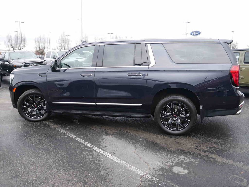 Used 2024 GMC Yukon XL Denali image 20