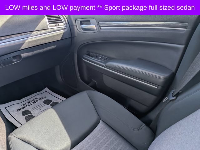 Used 2018 Chrysler 300 Touring w/ Sport Appearance Package RWD image 17