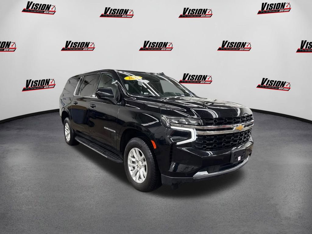 Used 2022 Chevrolet Suburban LS video 3
