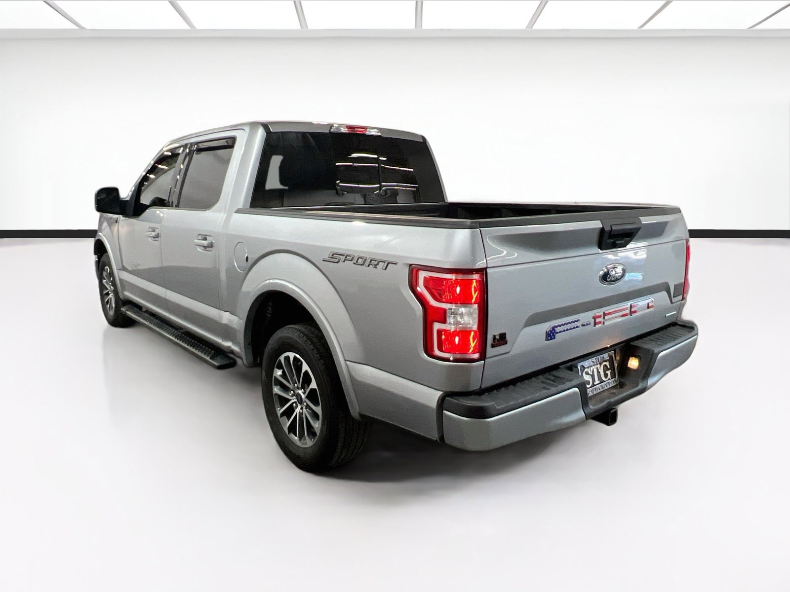 Used 2020 Ford F150 XLT w/ Equipment Group 302A Luxury RWD image 6