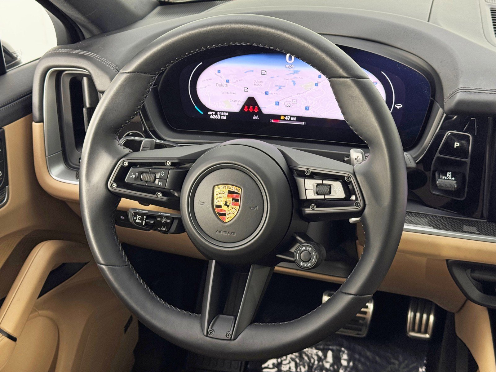 Used 2024 Porsche Cayenne S image 23