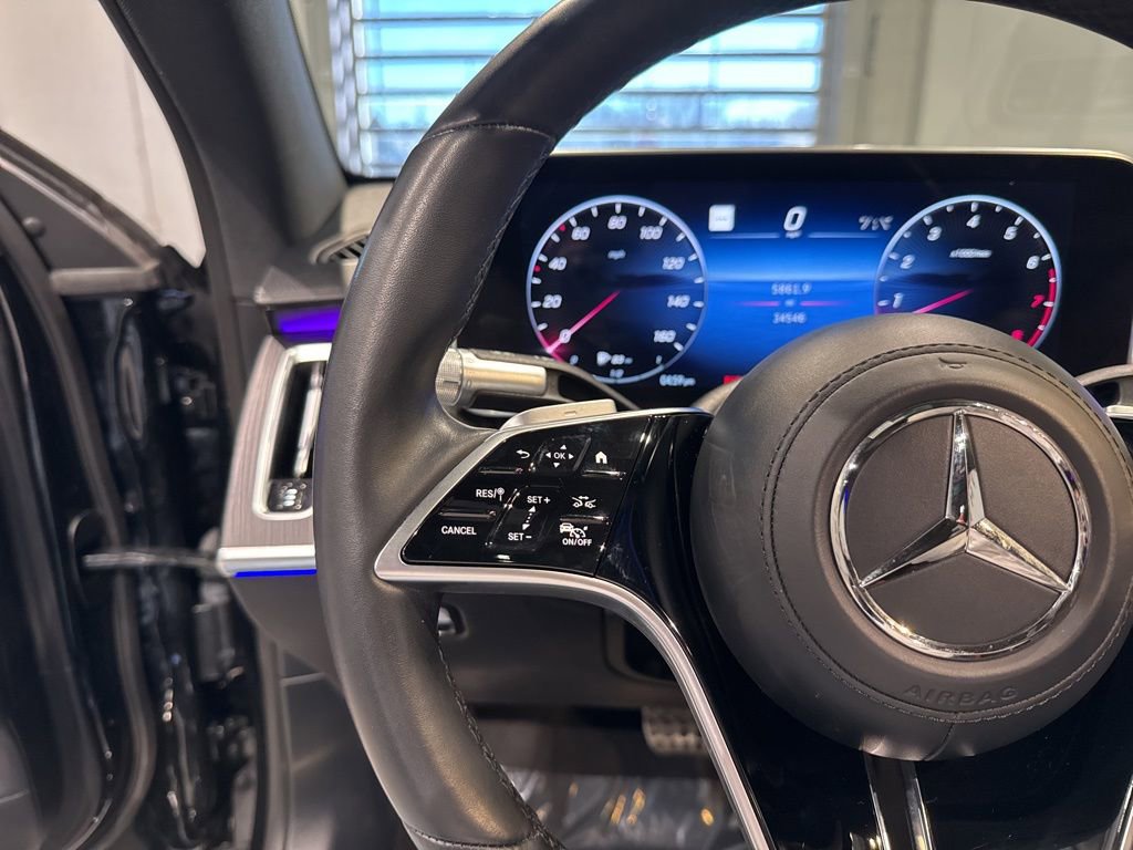 Used 2023 Mercedes-Benz S 500 S 500 w/ AMG Line image 17