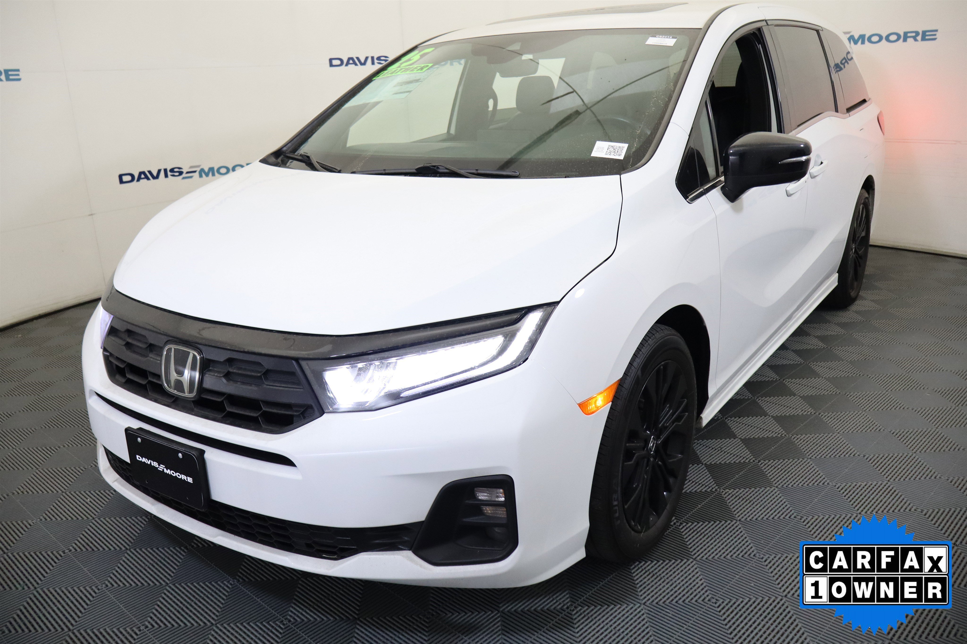 Used 2025 Honda Odyssey Sport-L image 12