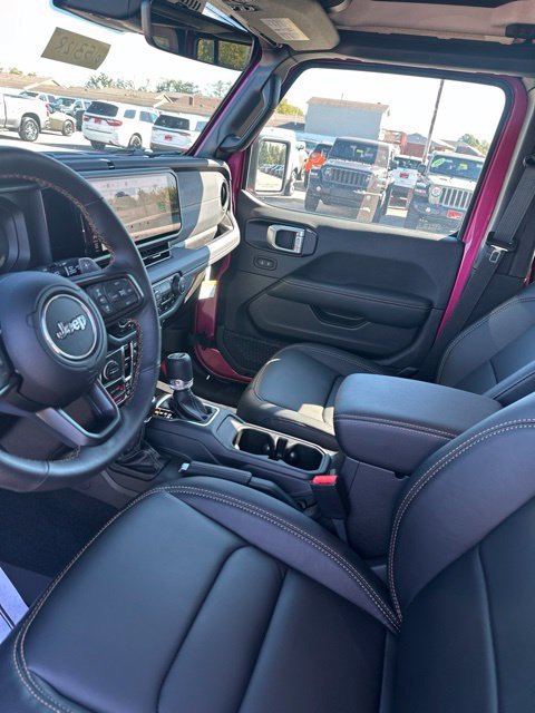 New 2024 Jeep Wrangler Unlimited Rubicon 392 AWD/4WD image 18