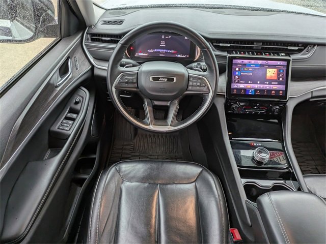 Used 2022 Jeep Grand Cherokee Limited image 18