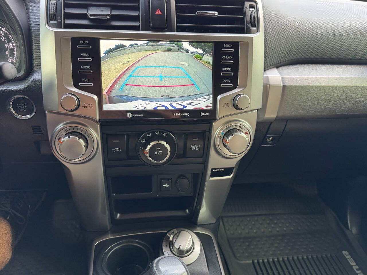 Used 2020 Toyota 4Runner SR5 Premium AWD/4WD image 14